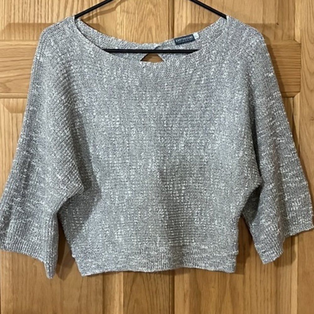 Earthbound Trading Company Gray Cropped Cutout Dolman Sweater NWOT Women's XL